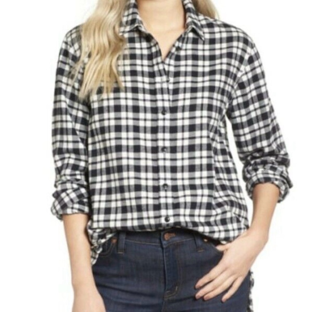 Madewell Oversize Flannel Button Down Shirt.  Woman’s Small